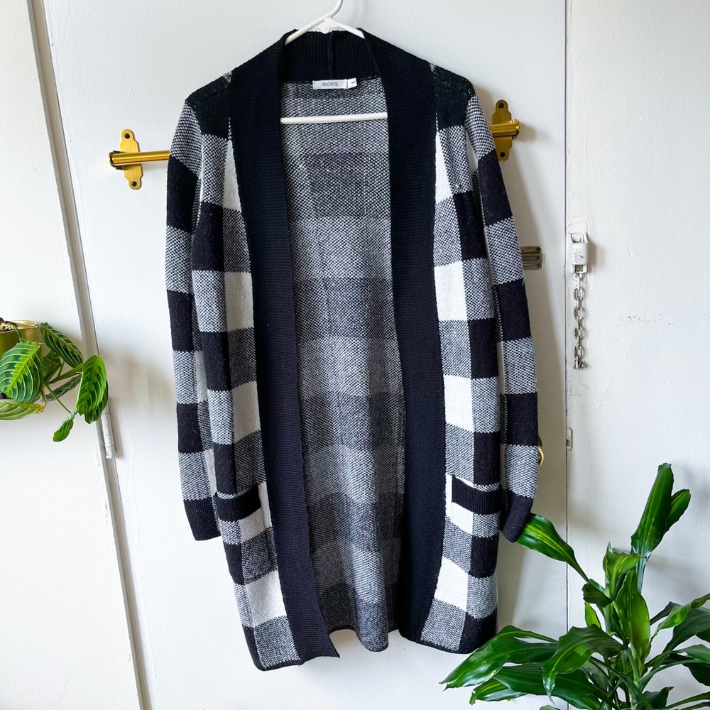 Ricki’s Gingham Cardigan Size M